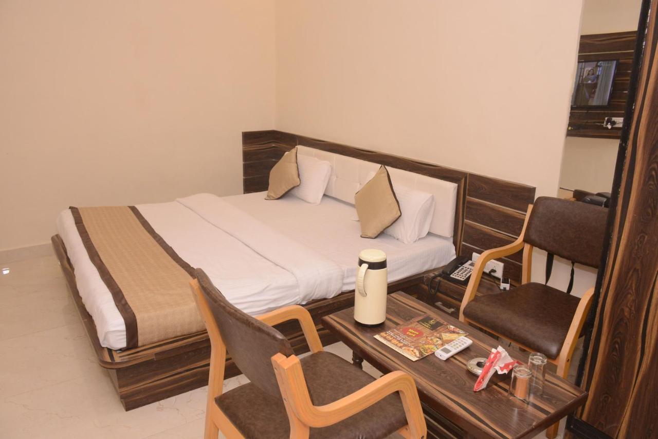 Hotel Bharat Kota  Dış mekan fotoğraf